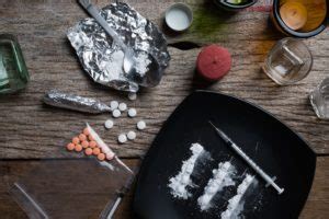 drug paraphernalia stores online.